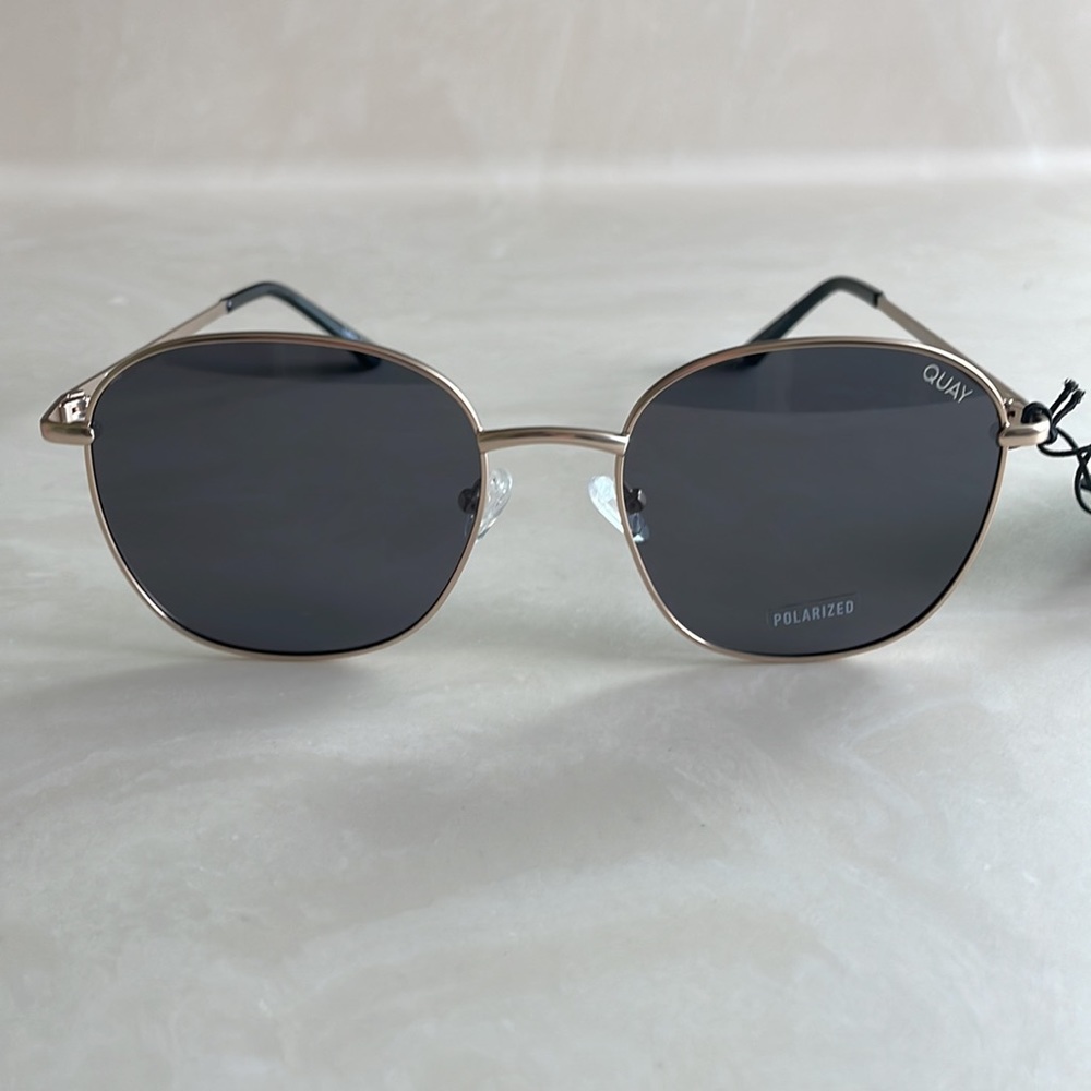 Quay Jezabell polarized sunglasses